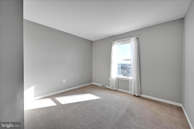 194 EAGLE DR, Ephrata, PA 17522