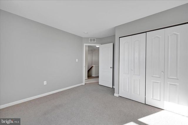 194 EAGLE DR, Ephrata, PA 17522