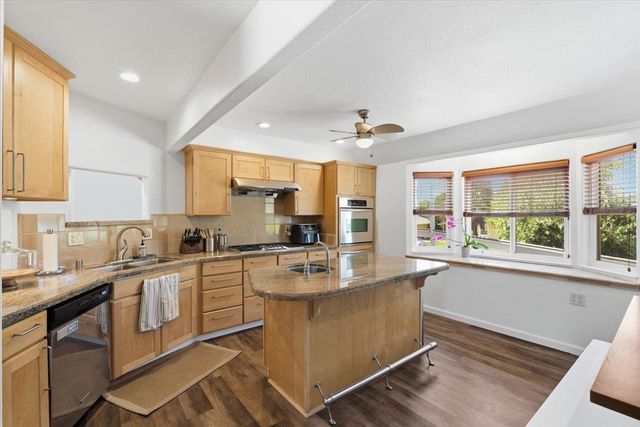 3857 Arrowhead Dr, El Dorado Hills, CA 95762