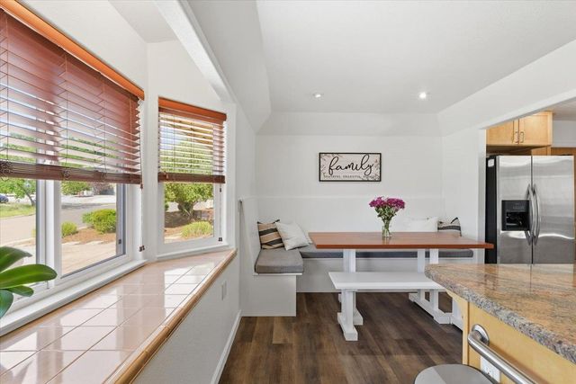 3857 Arrowhead Dr, El Dorado Hills, CA 95762