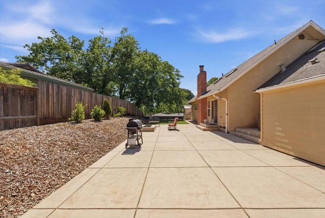 3857 Arrowhead Dr, El Dorado Hills, CA 95762