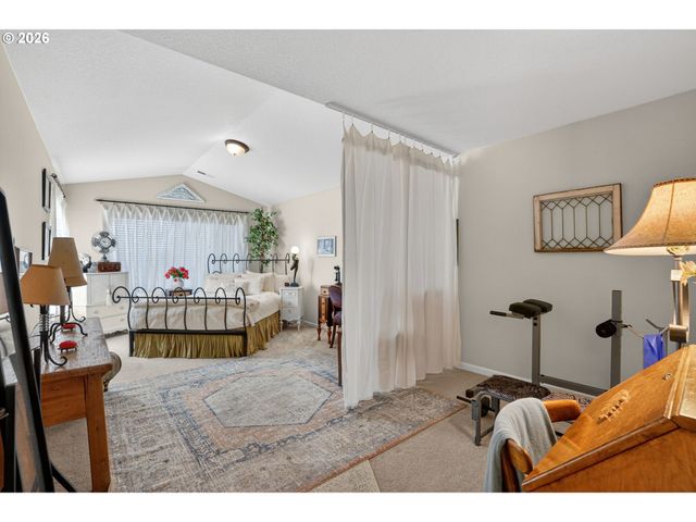 15866 Sw CHERRYWOOD Ln, Portland, OR 97224