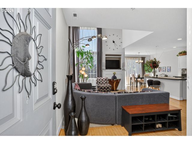 15866 Sw CHERRYWOOD Ln, Portland, OR 97224