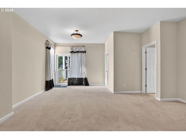 15866 Sw CHERRYWOOD Ln, Portland, OR 97224
