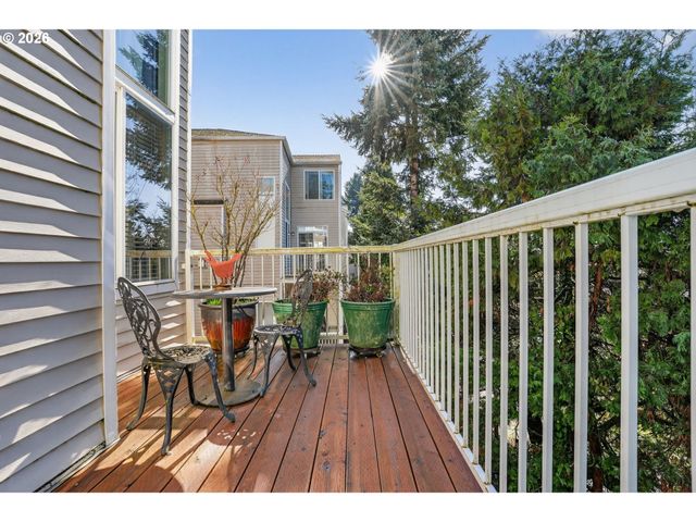 15866 Sw CHERRYWOOD Ln, Portland, OR 97224