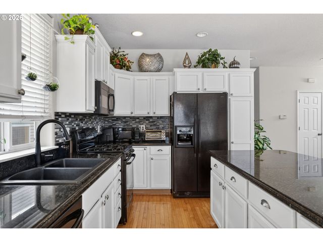 15866 Sw CHERRYWOOD Ln, Portland, OR 97224