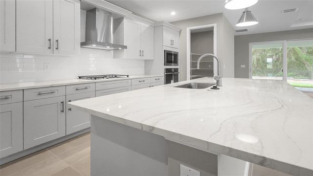 948 CLUB CRESSWIND DRIVE, Lady Lake, FL 32159