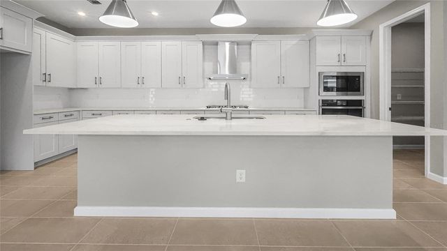 948 CLUB CRESSWIND DRIVE, Lady Lake, FL 32159