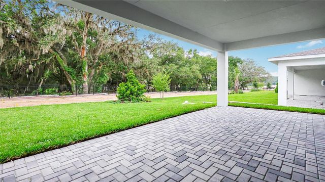 948 CLUB CRESSWIND DRIVE, Lady Lake, FL 32159