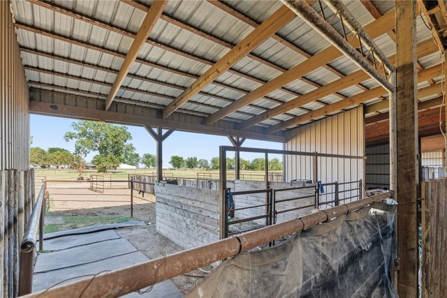 2096 E 168th Street N, Skiatook, OK 74070
