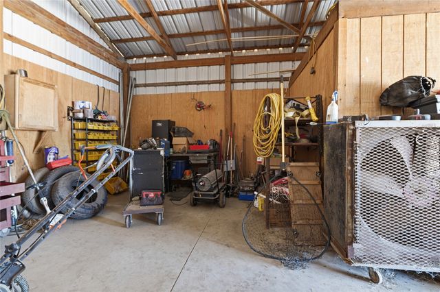 2096 E 168th Street N, Skiatook, OK 74070