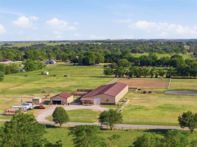 2096 E 168th Street N, Skiatook, OK 74070