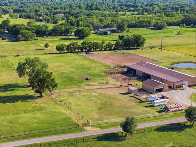 2096 E 168th Street N, Skiatook, OK 74070