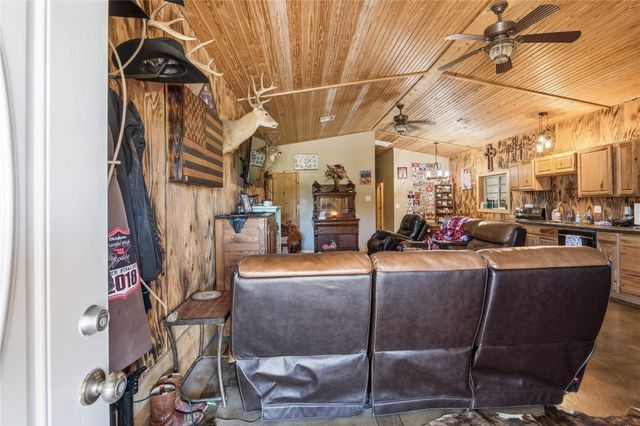 2096 E 168th Street N, Skiatook, OK 74070