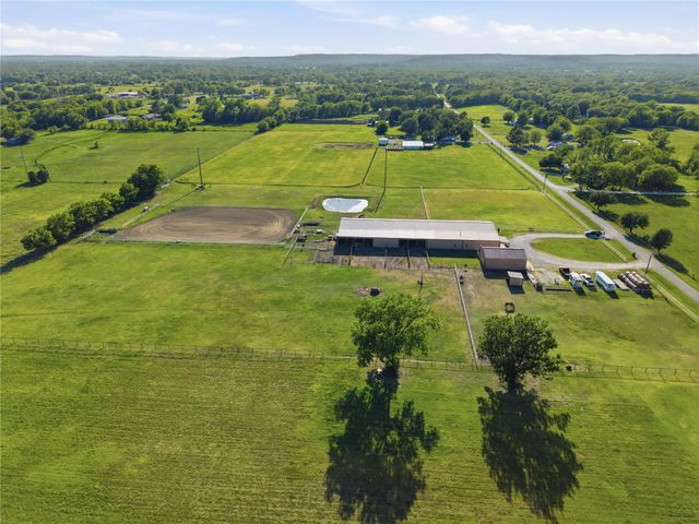 2096 E 168th Street N, Skiatook, OK 74070