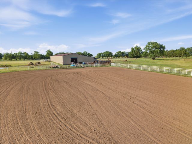 2096 E 168th Street N, Skiatook, OK 74070