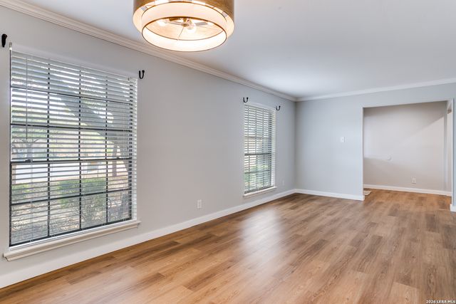 2910 BEE CAVE ST, San Antonio, TX 78231
