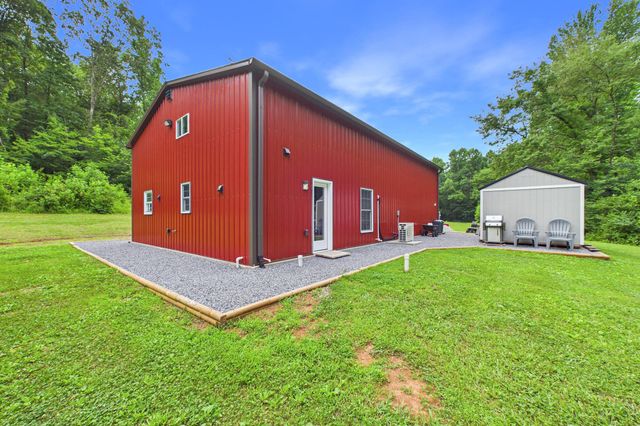 374 County Road 131, Athens, TN 37303