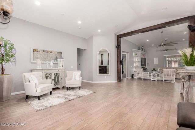 834 S Deer Meadow Loop, Tucson, AZ 85745