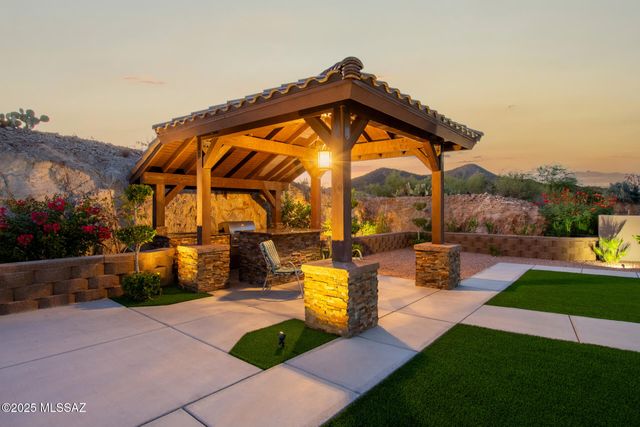 834 S Deer Meadow Loop, Tucson, AZ 85745