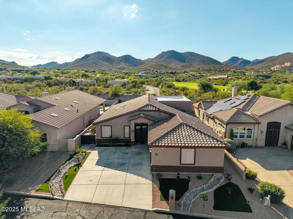 834 S Deer Meadow Loop, Tucson, AZ 85745