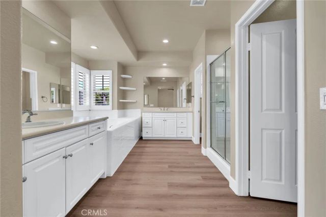 3301 Terrace Ridge, Long Beach, CA 90804