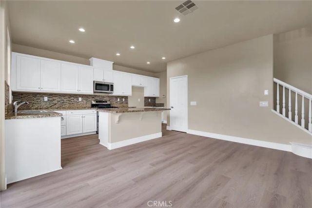 3301 Terrace Ridge, Long Beach, CA 90804