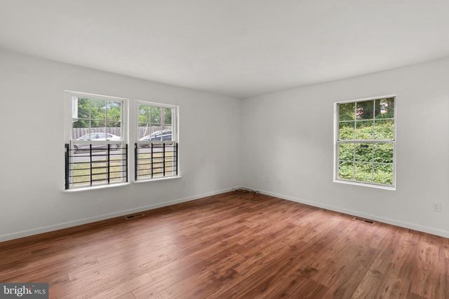 616 46TH ST NE, Washington, DC 20019