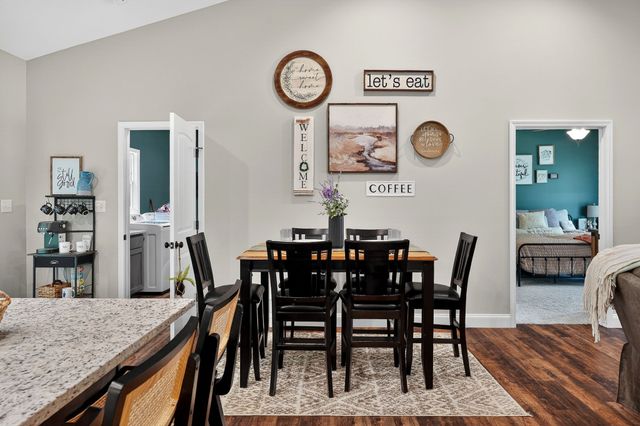2011 Bear Creek Pt, Cookeville, TN 38506