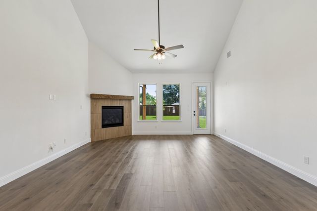 5704 Glynda, North Richland Hills, TX 76180