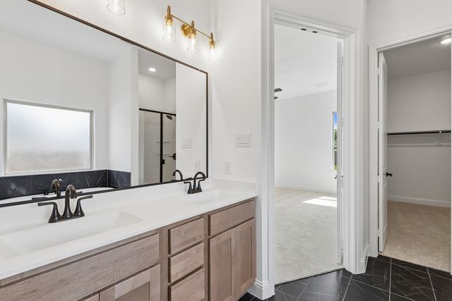 5704 Glynda, North Richland Hills, TX 76180