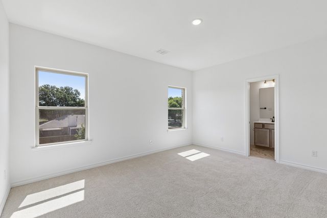 5704 Glynda, North Richland Hills, TX 76180