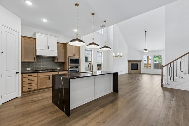 5704 Glynda, North Richland Hills, TX 76180