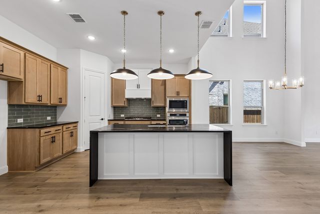 5704 Glynda, North Richland Hills, TX 76180