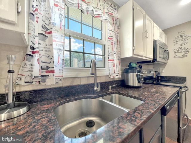 8120 CAMBOURNE CT, Gaithersburg, MD 20877