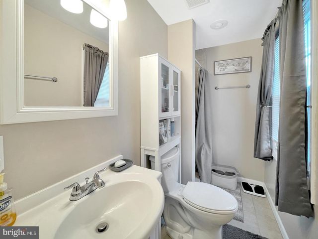 8120 CAMBOURNE CT, Gaithersburg, MD 20877