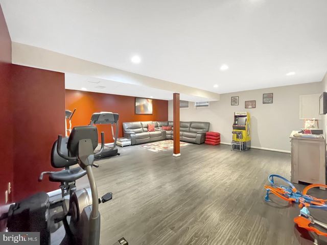 8120 CAMBOURNE CT, Gaithersburg, MD 20877