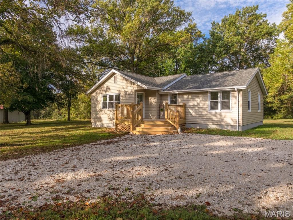 24 Liberty Hollow Lane, Troy, MO 63379