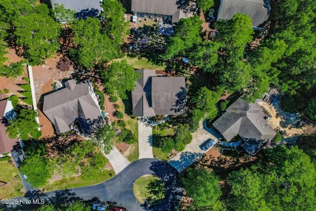 8 Danville Lane, Pinehurst, NC 28374