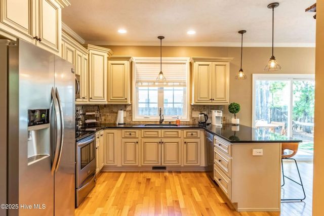 8 Danville Lane, Pinehurst, NC 28374