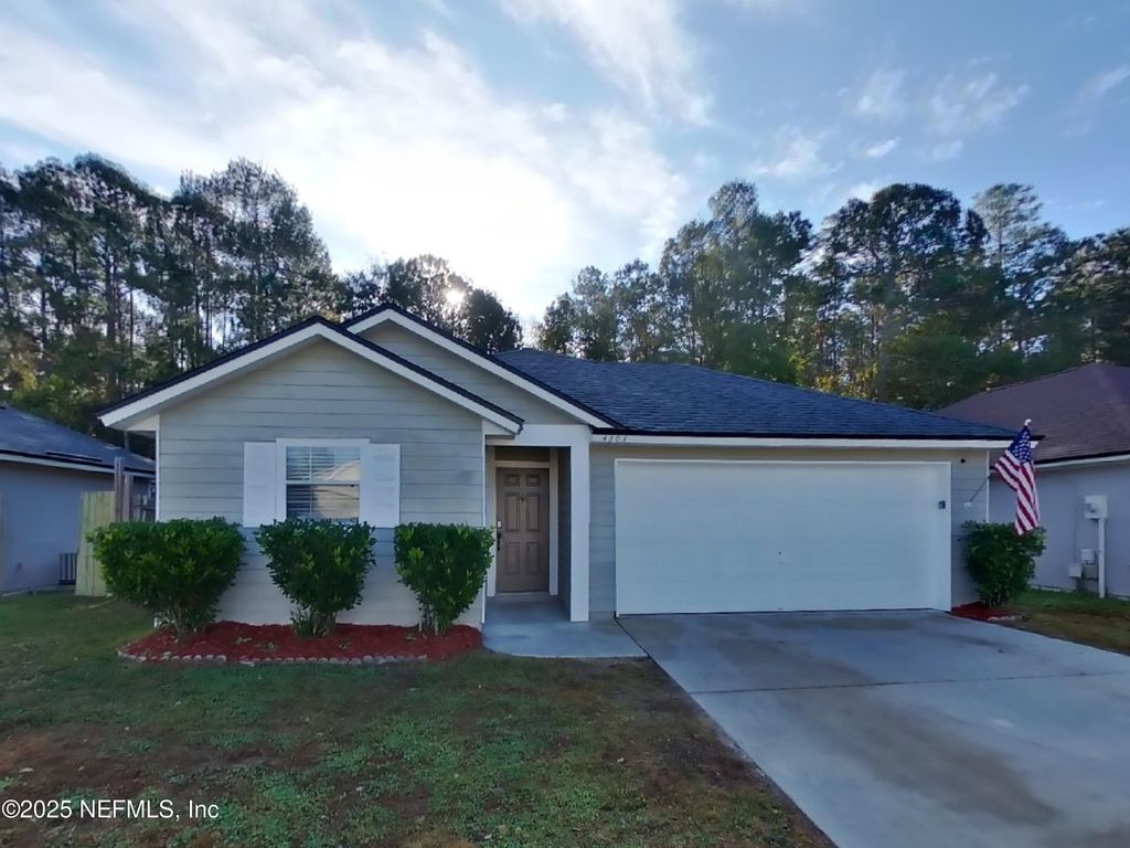 4303 HANGING MOSS Drive, Orange Park, FL 32073