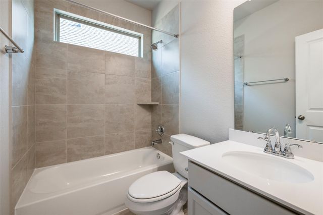 13727 Tranquila Vista Dr, Cypress, TX 77433