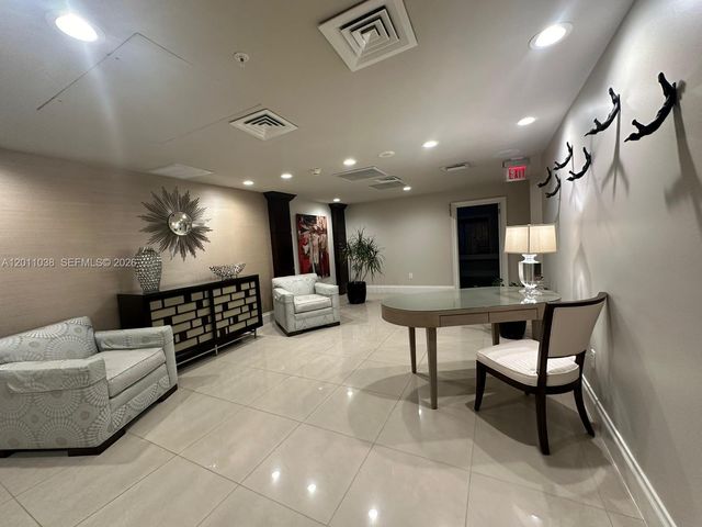 6001 N Ocean Dr 503, Hollywood, FL 33019