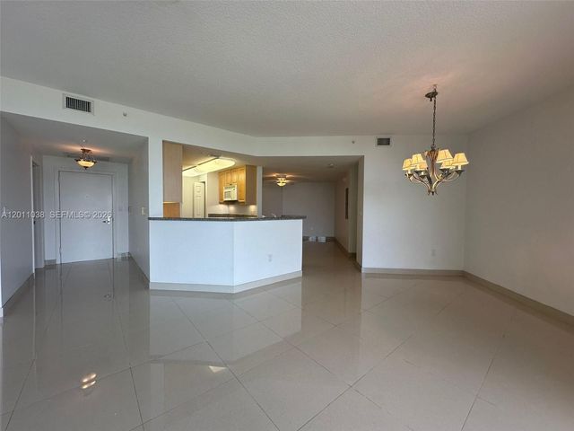 6001 N Ocean Dr 503, Hollywood, FL 33019