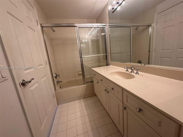 6001 N Ocean Dr 503, Hollywood, FL 33019