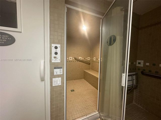 6001 N Ocean Dr 503, Hollywood, FL 33019