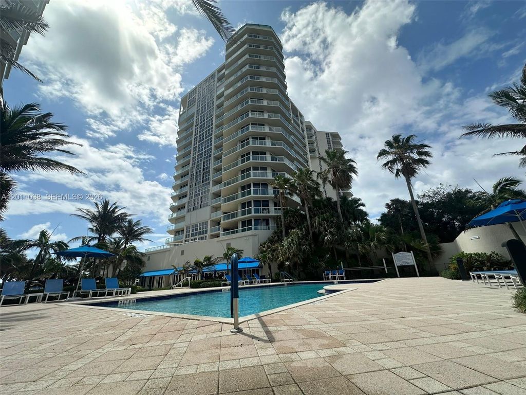 6001 N Ocean Dr 503, Hollywood, FL 33019