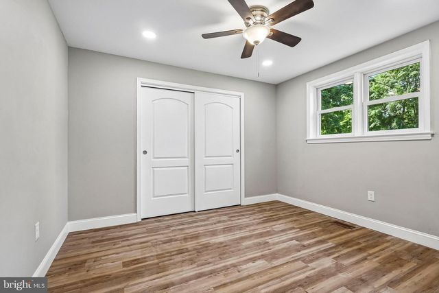 2129 HERBLEW RD, Warrington, PA 18976