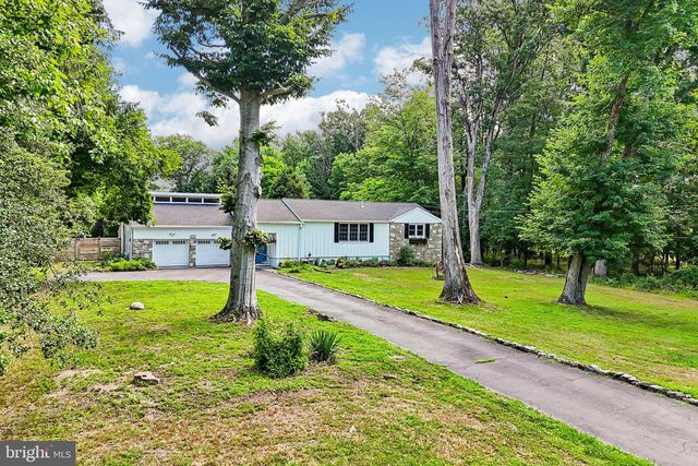 2129 HERBLEW RD, Warrington, PA 18976