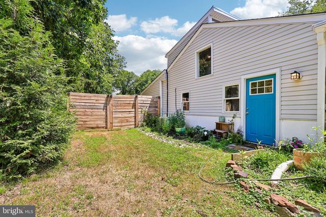 2129 HERBLEW RD, Warrington, PA 18976